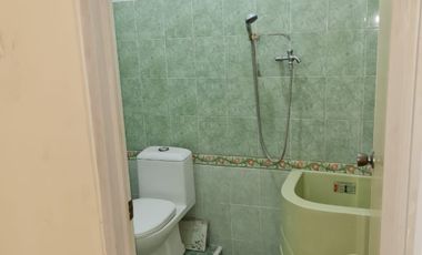 Rumah Rungkut menanggal Surabaya timur no