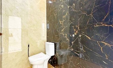 Jual Rumah Futuristik Utan Kayu Matraman Jakarta SHM PBG IMB KPR BSI