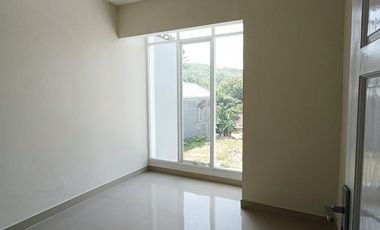 Rumah Cantik Desain Modern Kebumen