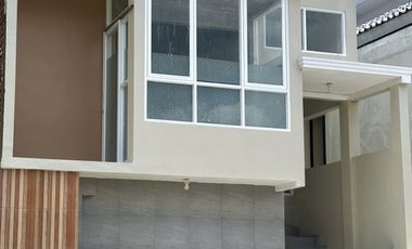 Rumah Cantik Desain Modern Kebumen