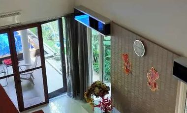 Disewakan rumah mewah di Royal Residen