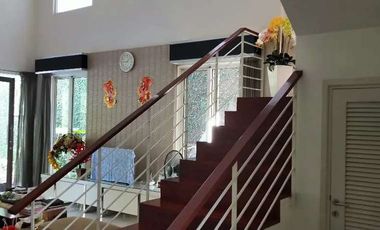 Disewakan rumah mewah di Royal Residen