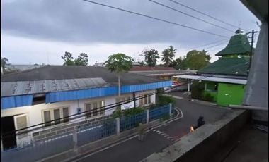 DIJUAL RUMAH 2 LANTAI DEKAT ARTOS MALL DAN NEW ARMADA