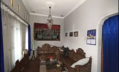 DIJUAL RUMAH 2 LANTAI DEKAT ARTOS MALL DAN NEW ARMADA