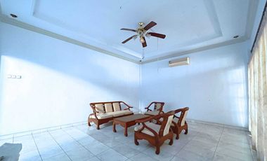 RUMAH LUAS DI DAERAH ELITE