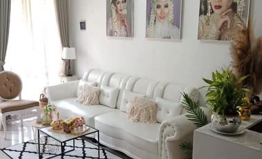 DIJUAL RUMAH MEWAH 3 LANTAI DI PERUM PREMIUM DEKAT ARTOS MALL