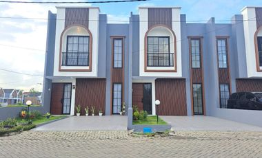 Rumah Baru 2 Lantai Nol Jalan Propinsi Dekat RS Rahman Rahim Sidoarjo