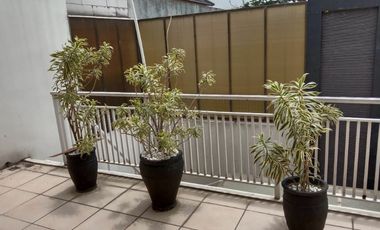 Disewa Rumah Baru Furnish di Buah Batu Regency