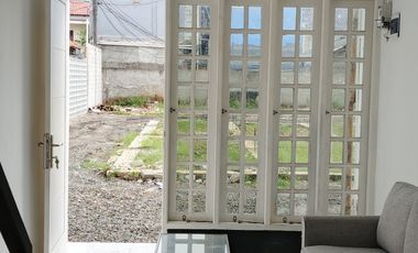 Rumah Strategis 2 Lantai Harga murah 300 Jt an Nego Di Jakarta timur