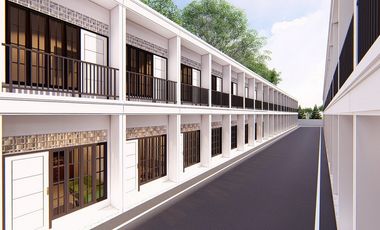 Rumah Strategis 2 Lantai Harga murah 300 Jt an Nego Di Jakarta timur