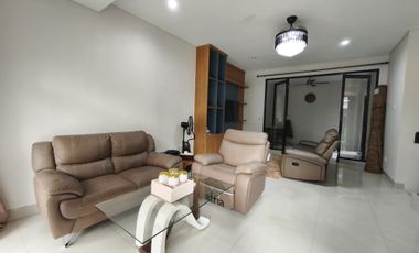 Disewakan Rumah Cluster Cosmo Lippo Cikarang