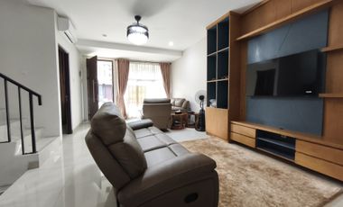 Disewakan Rumah Cluster Cosmo Lippo Cikarang