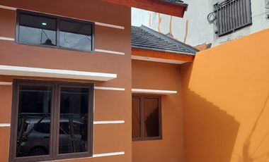 Rumah seperti Baru di Perm Kebun Raya Pamoyanan Bogor Selatan