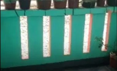 Di jual butuh rumah minimalis kokoh permanen  2 lantai full lokasi ciledug