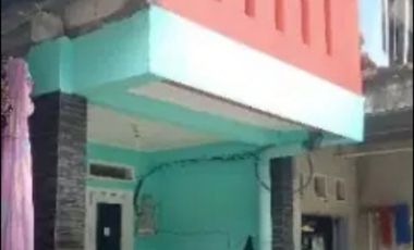 Di jual butuh rumah minimalis kokoh permanen  2 lantai full lokasi ciledug