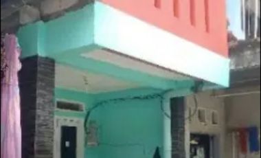 Di jual butuh rumah minimalis kokoh permanen  2 lantai full lokasi ciledug