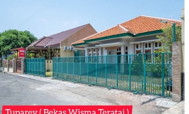 Hotel dijual di Kertawinangun, Kabupaten Cirebon, Jawa Barat