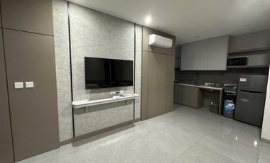 Affordable House Rental in Royal Residence Near Citraland Surabaya West Per Day Short Monthly Yearly Cheap Apartment Flat Condo Room Hotel Under 5jt