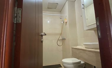 Unit 3 Bedroom Semi Private Lift Fully Furnish Sewa Bulanan/Tahunan