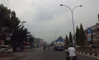 Ruko dekat living world dan Mal SKA,  komplek mella