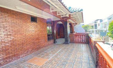 Rumah Besar Ditebet Timur Bebas Banjir Akses Lebar