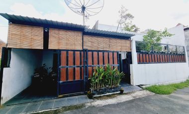 Rumah Nyaman 2 Unit 1 Unit 2 Lt Finishing Cluster Area Gentan