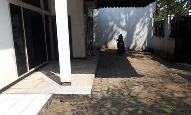 Kircon Mainroad Dekat Kiara Park Bandung Kota, SHM, Cocok Untuk Usaha