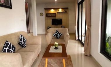 DISEWAKAN CEPAT FULL FURNISHED BISA SEWA MINGGUAN BULANAN