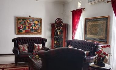 rumah besar dan megah siap huni di tengah kota balikpapan