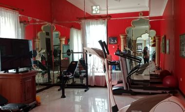 rumah besar dan megah siap huni di tengah kota balikpapan