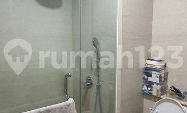 Teras Bahamas Selevel Dengan Kolam Renang Private Lift 4 Kt