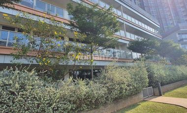 Teras Bahamas Selevel Dengan Kolam Renang Private Lift 4 Kt