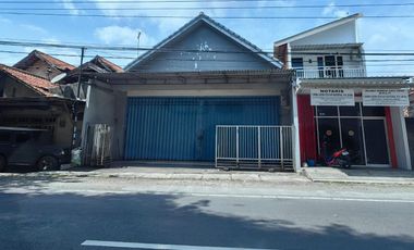 Jual Cepat‼️Rumah+Gudang Jombang