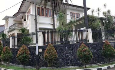 Rumah Mewah Dlm Komplek Dekat Binus Kemanggisan, Palmerah, Jakbar