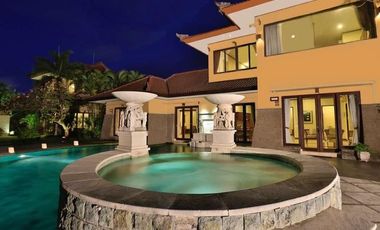 Dijual Komplek Villa Komersil Seminyak Kuta Badung