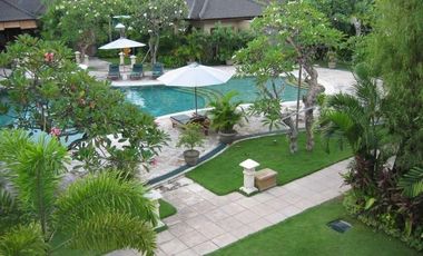 Dijual Komplek Villa Komersil Seminyak Kuta Badung