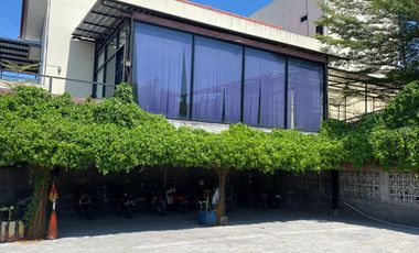 Resto aktif dijual take over plus manajemen dan karyawan