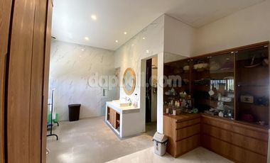 Stunning villa with beautiful view in Berawa, Canggu