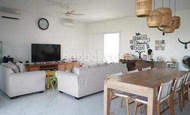Stunning villa with beautiful view in Berawa, Canggu
