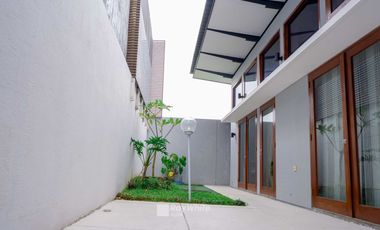 House for Sale in Central Kuta near Denpasar