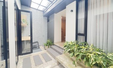 DIJUAL RUMAH 2 LANTAI SIAP HUNI DIMAKASSAR BUKIT BARUGA ANTANG