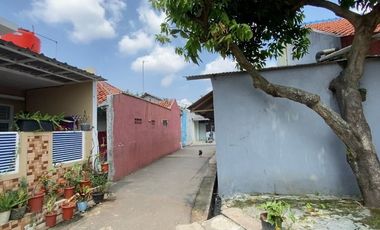 Jual Cepat Rumah & 2 Kostan Purwakarta Dekat Dengan Tol Sadang 100 m2