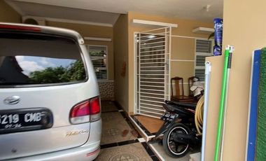 Jual Cepat Rumah & 2 Kostan Purwakarta Dekat Dengan Tol Sadang 100 m2