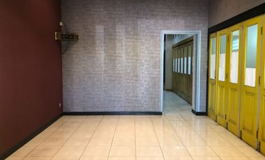 Toko/Kantor sebelah Alfamart Dekat UIN Ciputat Timur Tangerang Selatan