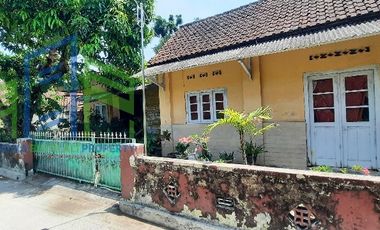 Dijual Tanah dan bangunan dekat simpang siaga tengah kota Boyolali