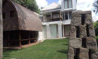 Sale villa berkelas 2lt 4are view sawah,sungai furnish dkt raya ubung