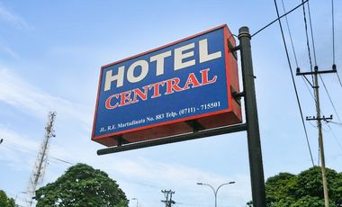 Dijual Hotel Palembang, Seluas 228 m2 dengan 20 Kamar