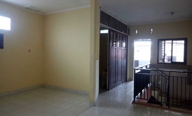 Dijual/Disewakan Rumah 2 Lantai di Jl. Juanda Karawang