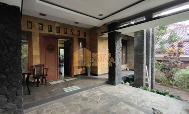 Dijual Segera Rumah VILLA Sejuk Lokasi Megamendung Kab Bogor.
