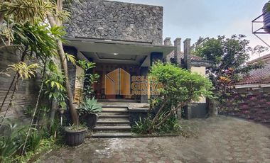 Dijual Segera Rumah VILLA Sejuk Lokasi Megamendung Kab Bogor.